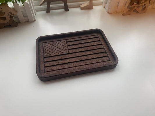 Patriotic Valet Tray – Handcrafted Walnut with American Flag Design