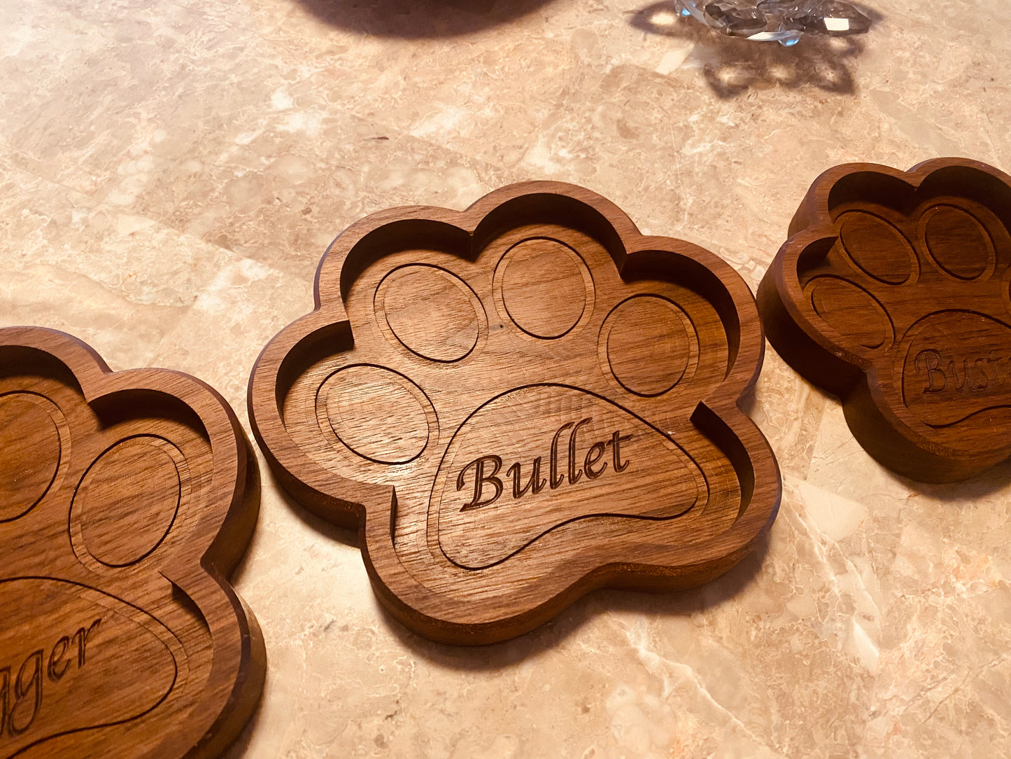 Pawfect Catch Tray – Personalized Walnut Paw-Shaped Keepsake